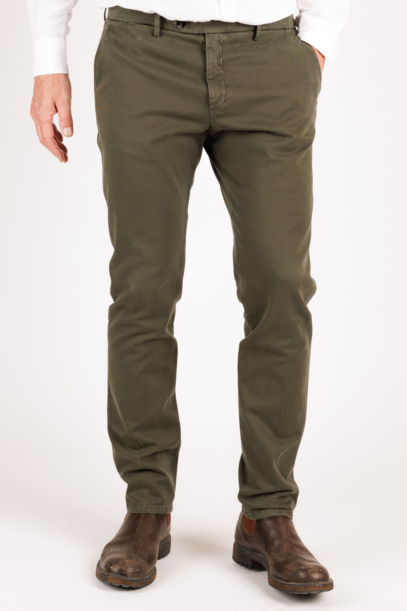 Briglia:   BG62 Chinos