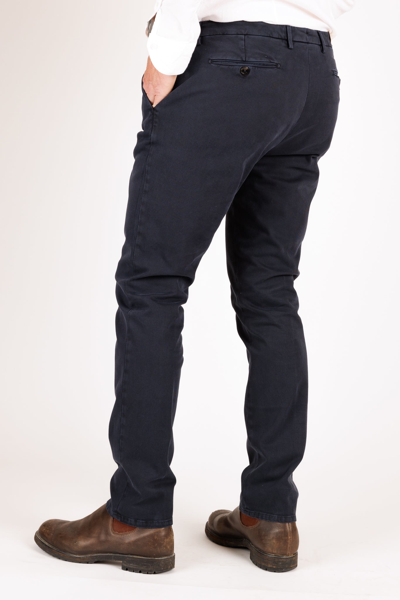 Briglia:   BG62 Chinos